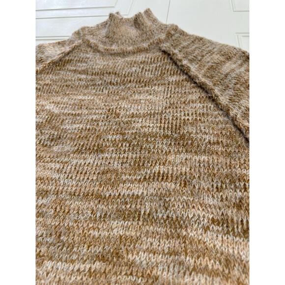 Altar'd State NWT Oatmeal Brown Turtle Neck Knit Cropped Sweater X Small XS - Picture 2 of 7